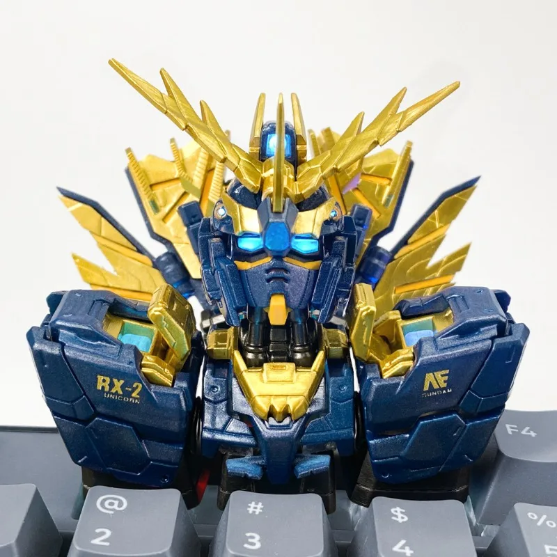 

New UNICORN GUNDAM-02 BANSHEE Three-link Keycap RX-0 Strike Gundam Body Mechanical Keyboard Cross-axis Translucent Key Toy Gift