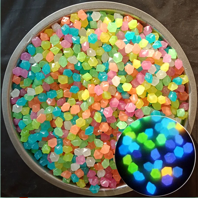 100-200Pcs/Bag Mixed Color Outdoor Luminous Stones Glow In Dark Garden Pebbles Fish Tank Decoration Pebble Rocks Aquarium Decor