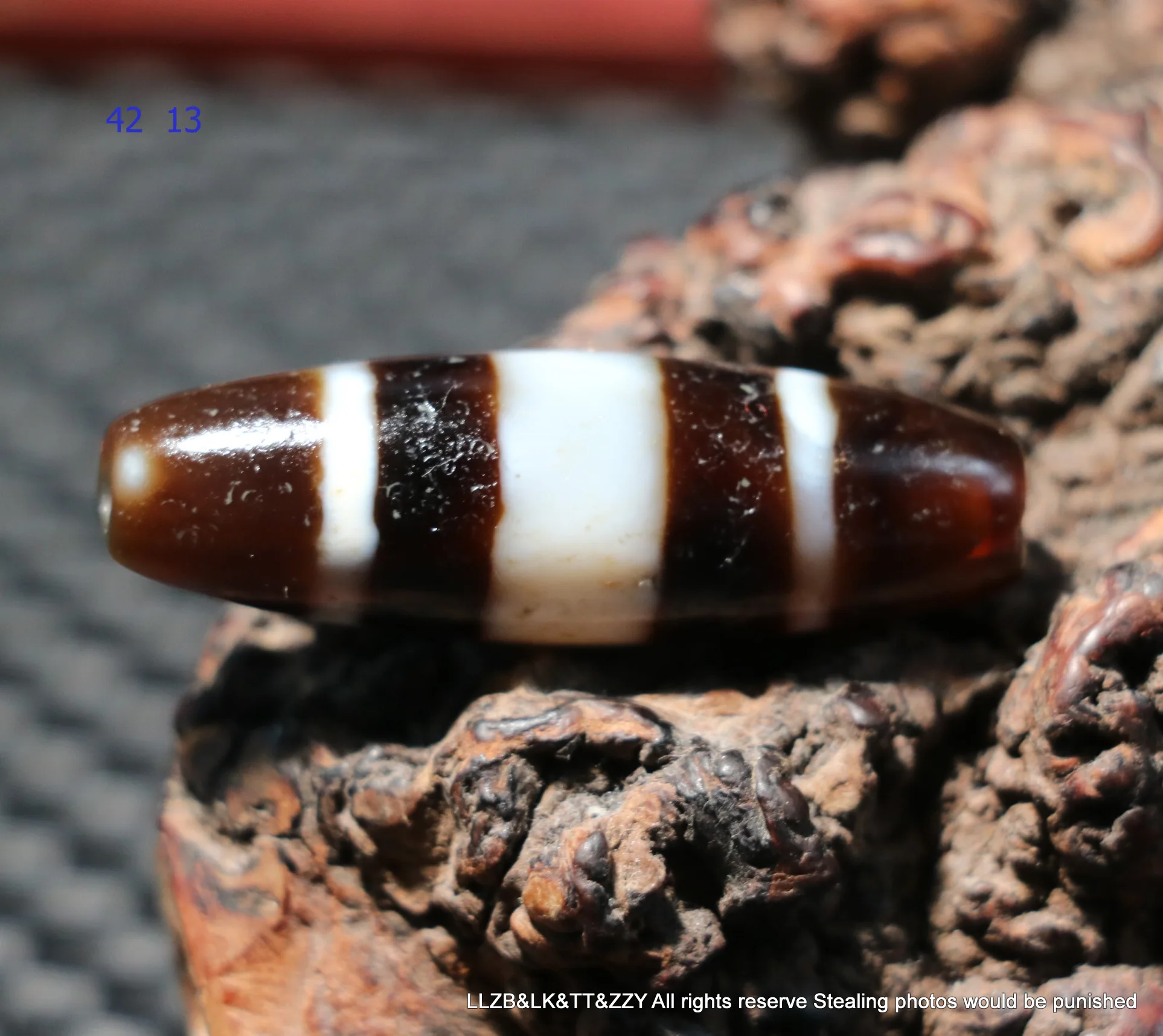 Magic Power Energy Tibetan Old Agate Line Type Healer Medicine dZi Bead Amulet Pendant Top 3A+ Timestown UPD210825A1