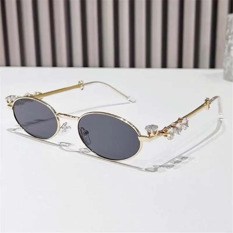 50LE Metal Oval Frame Frame Sunglasses Rhinestons