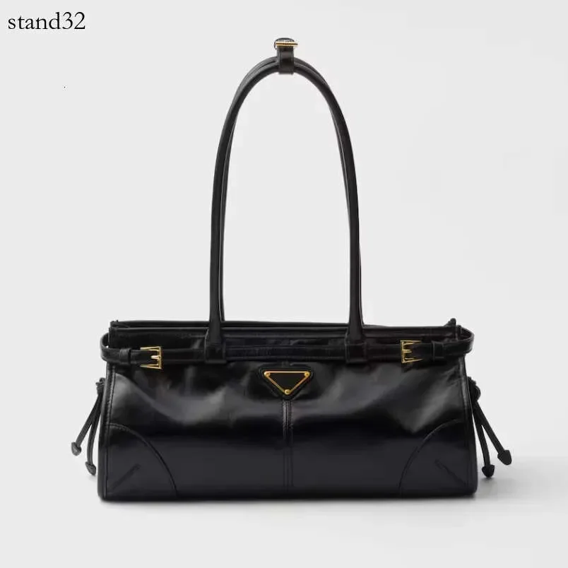 

Дизайнерская сумка-мессенджер 2025: Модная нейлоновая серия, мягкий силуэт, съемный ремень, роскошная сумка-тоут на плечо. fd7