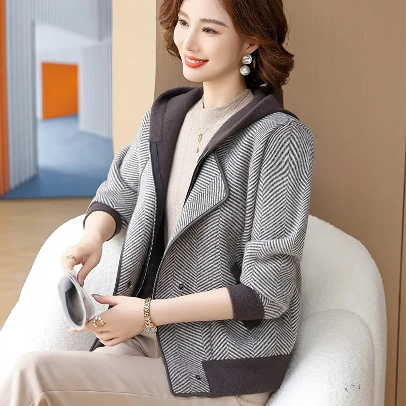 Middle Aged Mother Hooded Wool Blend Outwear Spring Autumn Lady Fashion Woolen Jacket Korean Women Large Size 4XL Coat