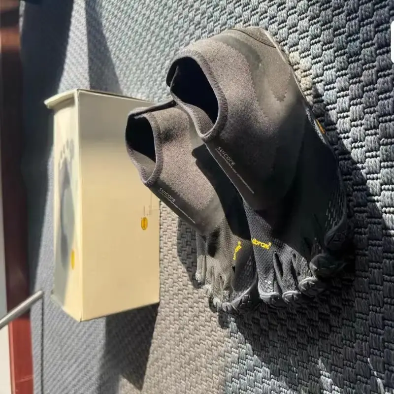 

Classic Brand Couples Weight Lifting Training Shoe Designer Indoor Yoga Fitness Training Shoe Comfortable Squat Hard Pull Shoe