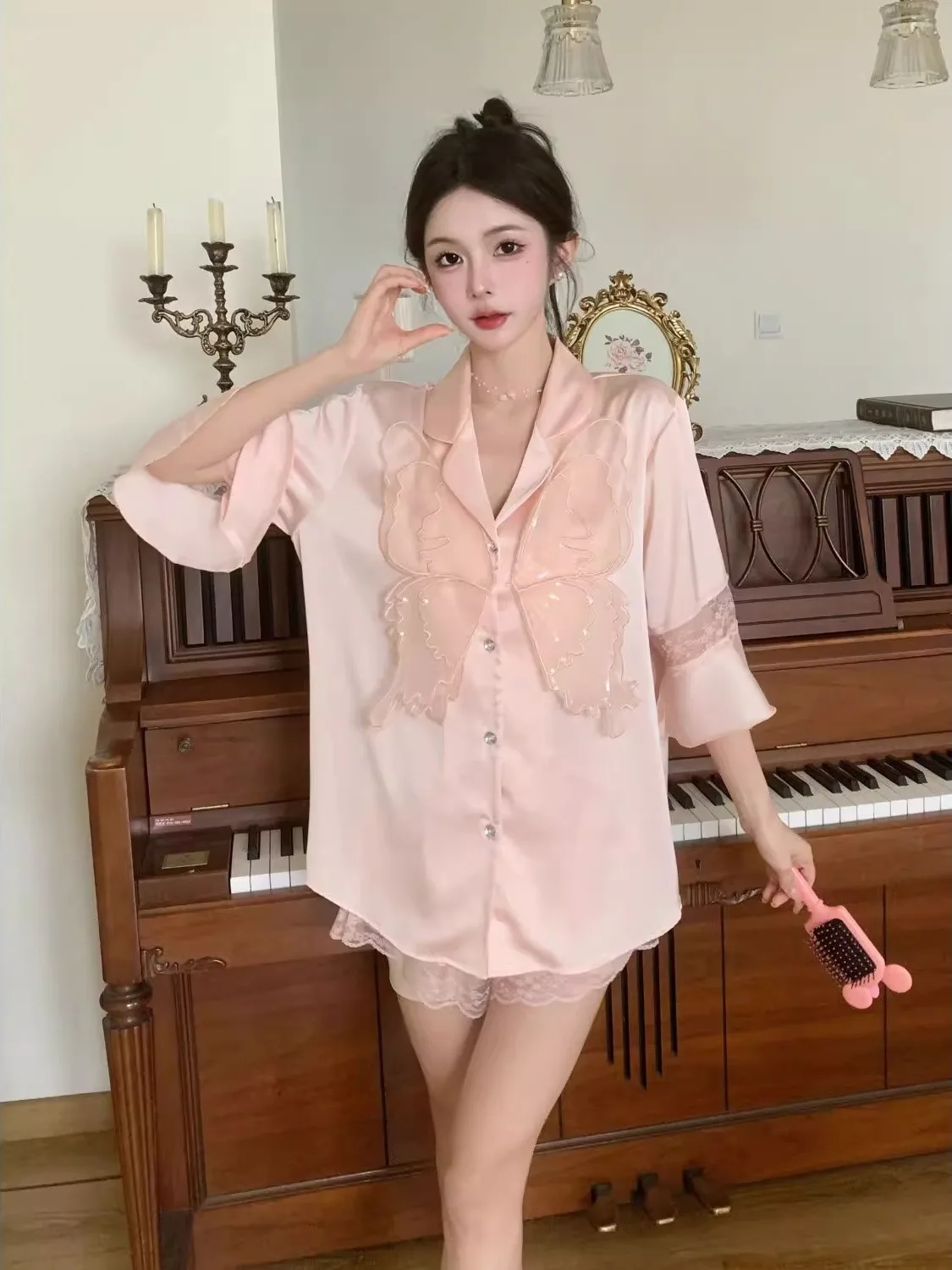 ชุดเซ็ตเสื้อผ้าผู้หญิงไซส์ใหญ่พิเศษ ผ้าไหมน้ำแข็งบางเบา สำหรับฤดูร้อน สไตล์หวานๆ ชุดลำลองสองชิ้น ชุดกีฬา