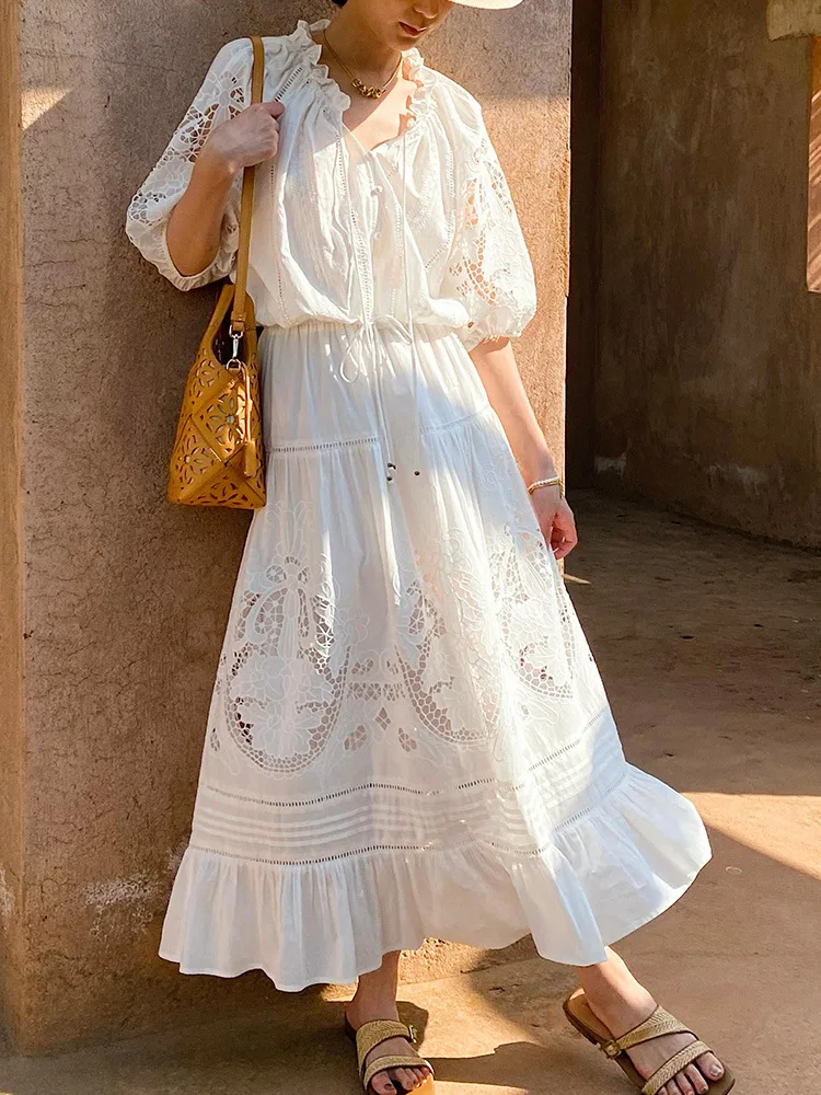 

White Cotton Embroidered Heavy Work Loose Top And f Skirt Set French Sle Breathable Skin-Friendly Five-Quarter Sve