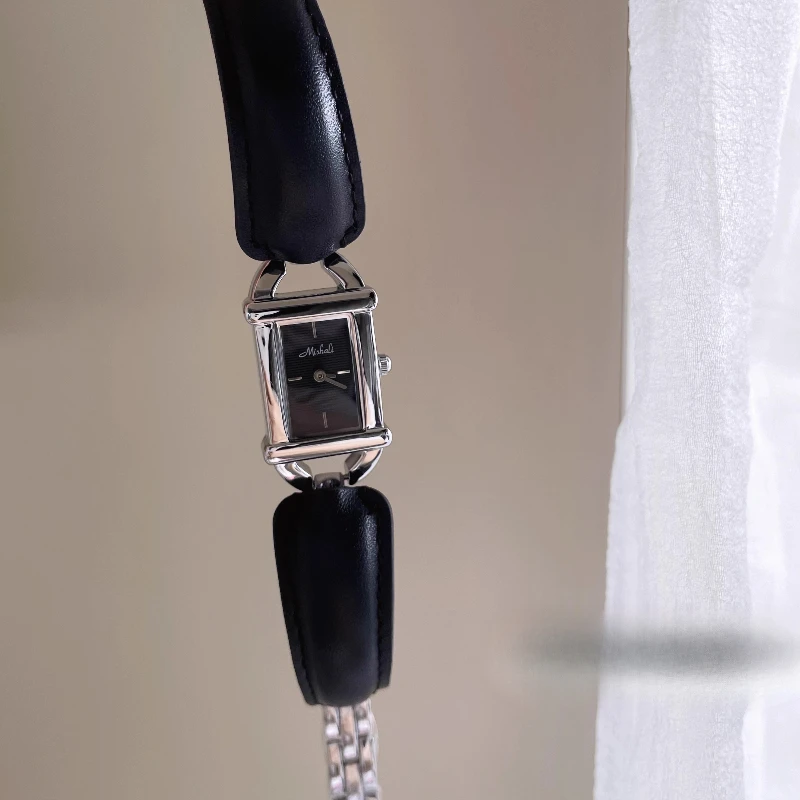 Classic trend women's watch elegant simple women's niche waterproof 2025 quartz watch birthday gift