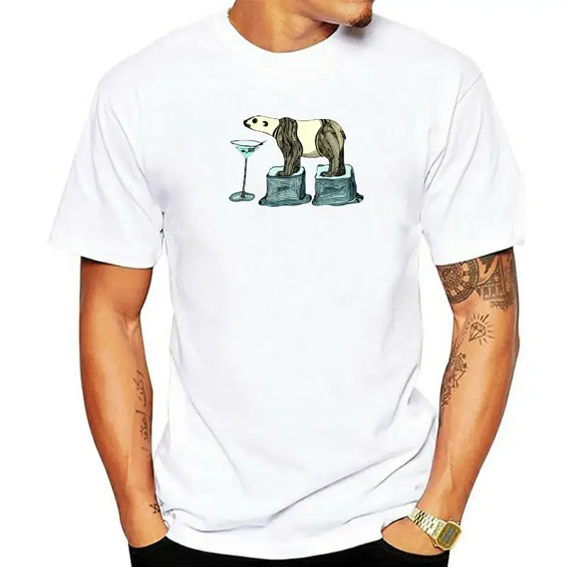 Shaken .. Not Stirred Ice Polar Bear Printed Men T-shirt Russia Art Design Summer Cool Clothing Cartoon T Shirt Cute