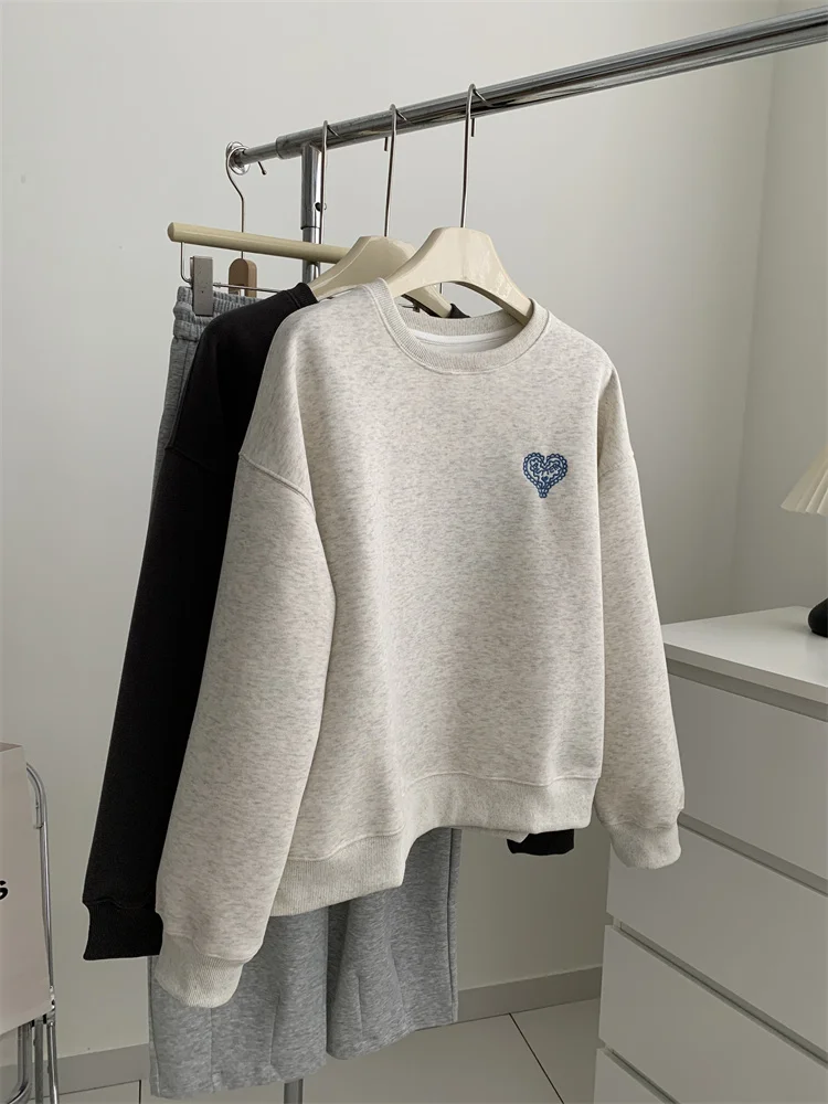 Embroidered Love Heart Sweatshirt Round Neck Hoodie Loose Casual Pullover Top 2024 Autumn