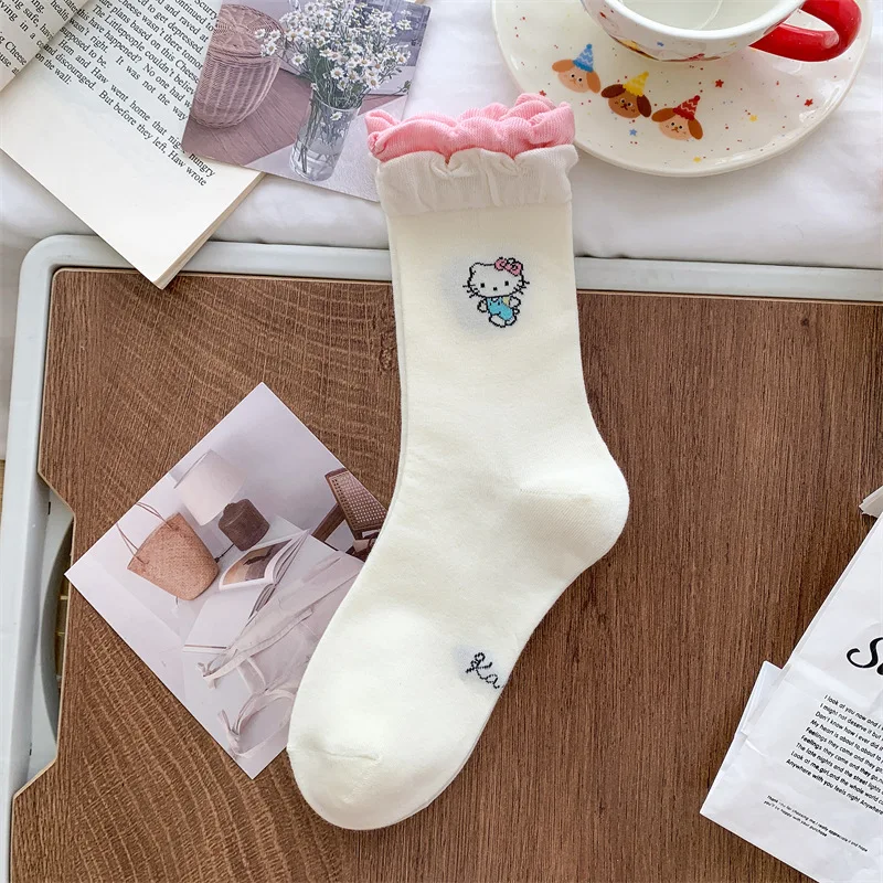 

Hello Kitty Cotton Cute Cartoon Cat Socks for Women Mid Calf Bow Lace Cute style, level four wearable