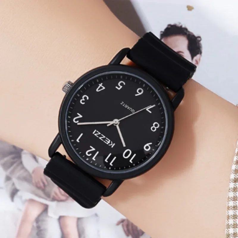 New Watch Women Fashion Simple Student Digital Clock Silicone Band 3 Bar Waterproof Sports Men Quartz Watch Relojes Para Mujer