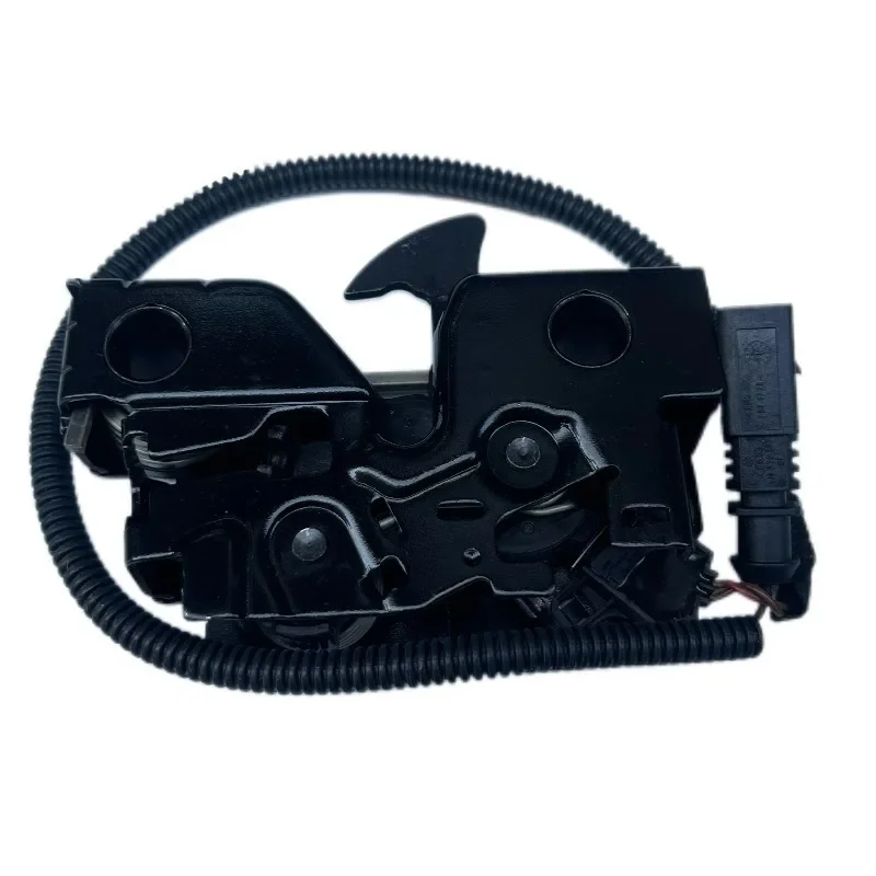 Spotlight   Suitable for Volkswagen Lavida Front Hood Engine Hood Lock Lower Part OE Number 18D 823 509 a