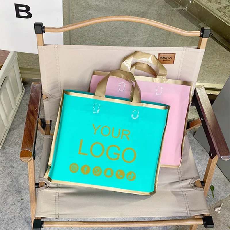 

100Pcs Customized Logo Bags with Handle Golden Frame Thick Boutique Gift Clothing Packaging Shopping Bags Personal Custom Bags