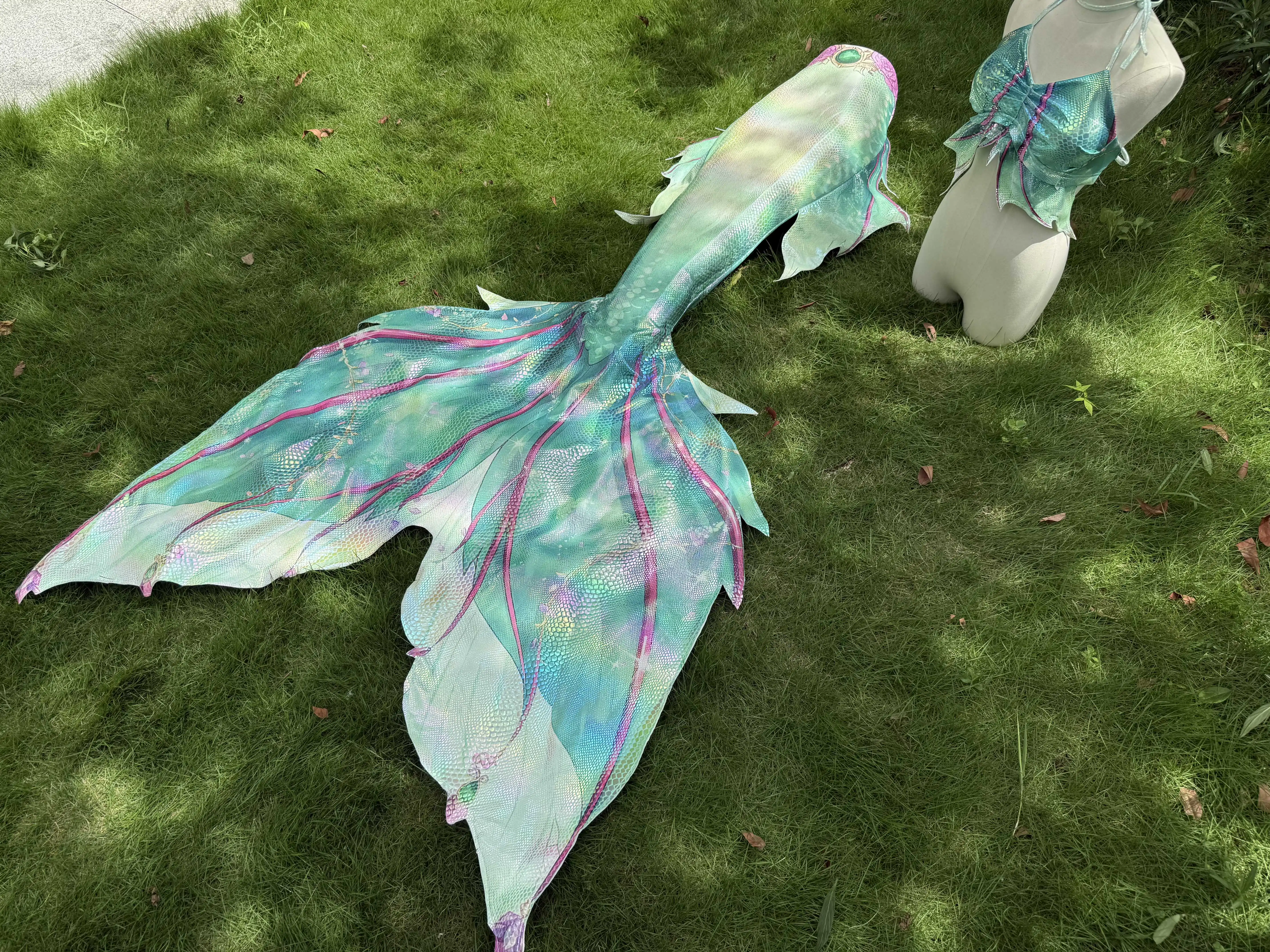 

Melbourne Cherry Blossom Mermaid Adult Tail Skirt Aquarium Diving Swimsuit Swimming Shooting Performance