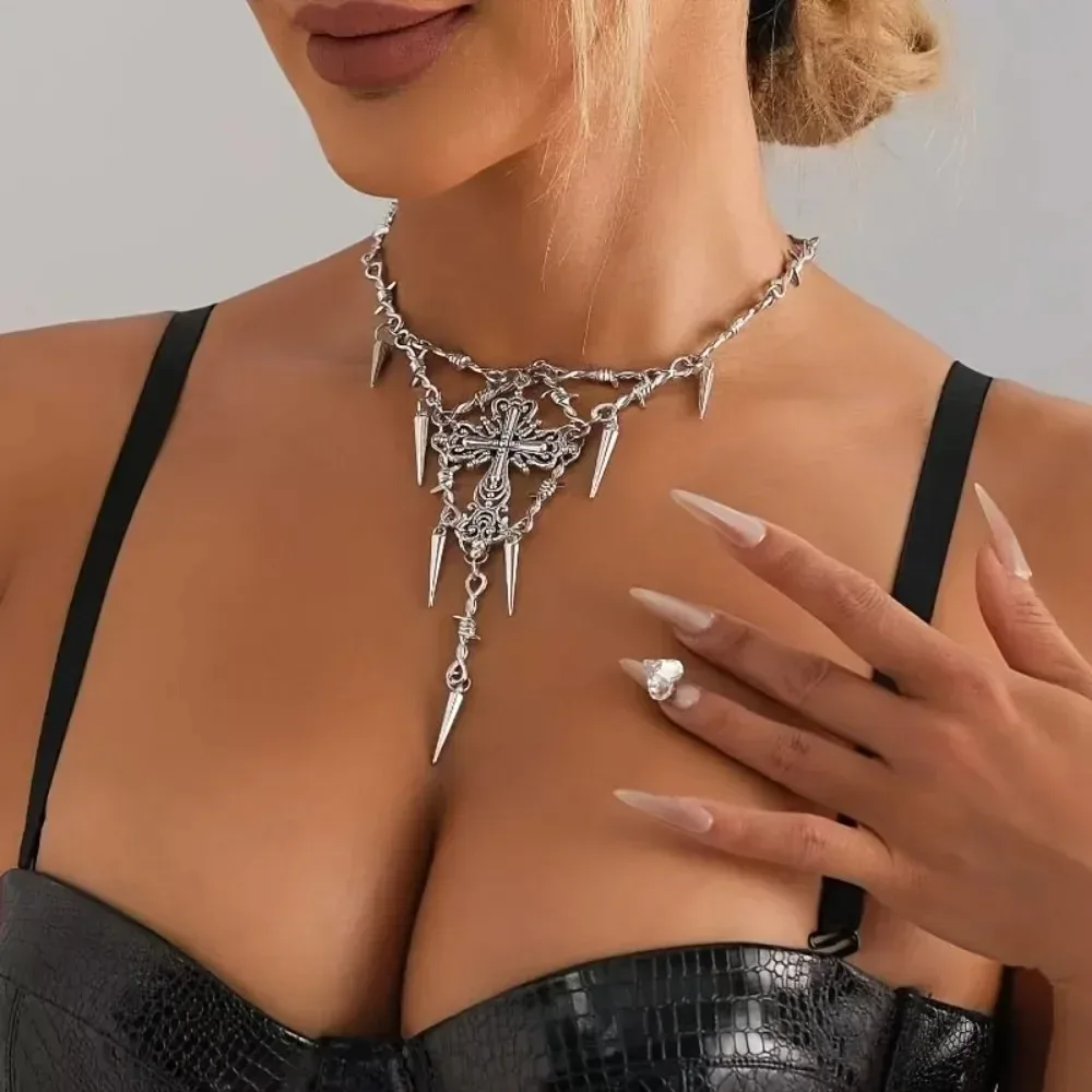 فاسق شوكة برشام قلادة للرجل امرأة الرجعية الهيب هوب سلسلة الترقوة الإناث Y2K مجوهرات الساخن فتاة المختنق اكسسوارات بالجملة