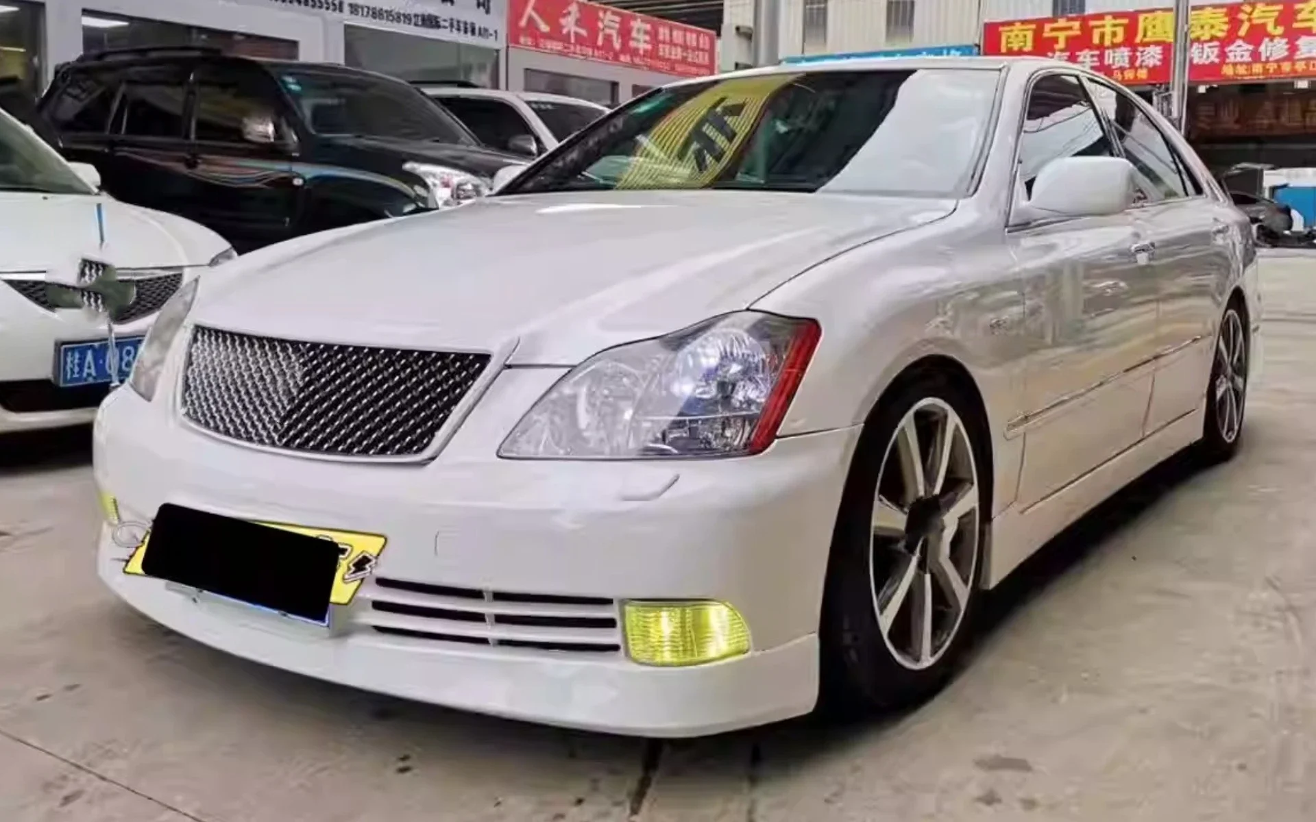 Body Kit Pp Material Front Shovel Rear Lip Side Skirt for Toyota Crown 12th 05-09 Convert Surround Car Accessories