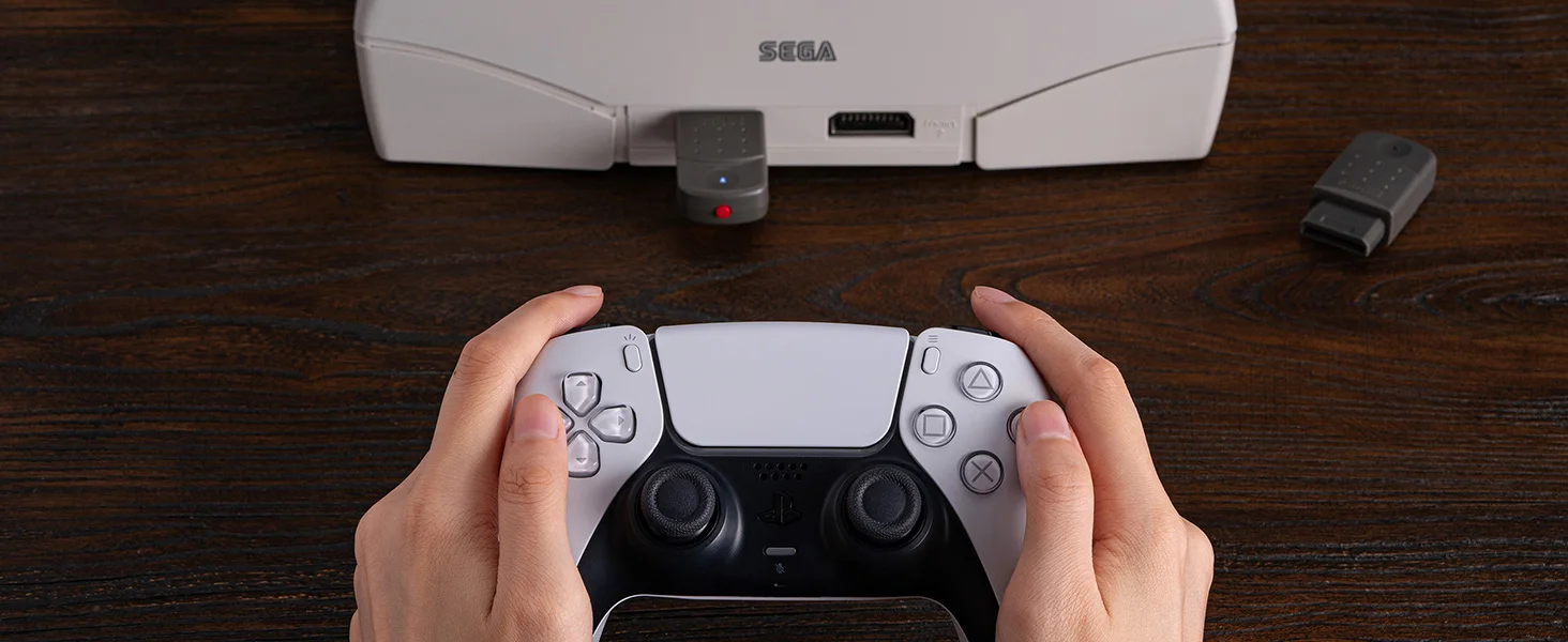 8BitDo Retro-Empfänger-Adapter für Saturn, Windows 11/ 12, kompatibel mit Xbox Series, Xbox One, Switch Pro, PS5, PS4-Controller – Detail 7