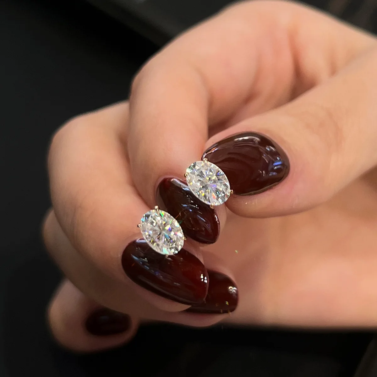 

Minimalism 925 Silver Oval Gemstone Ear Stud 1Carat Moissanite Zircons Shinin Women Men Basic Earrings Unisex Daily Fine Jewelry