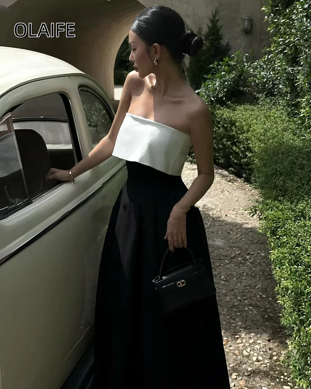 Robe de Soirée Longue en Satin Noir et Blanc, Sans Bretelles, Ligne A, Longueur au Sol, Simple, Personnalisée