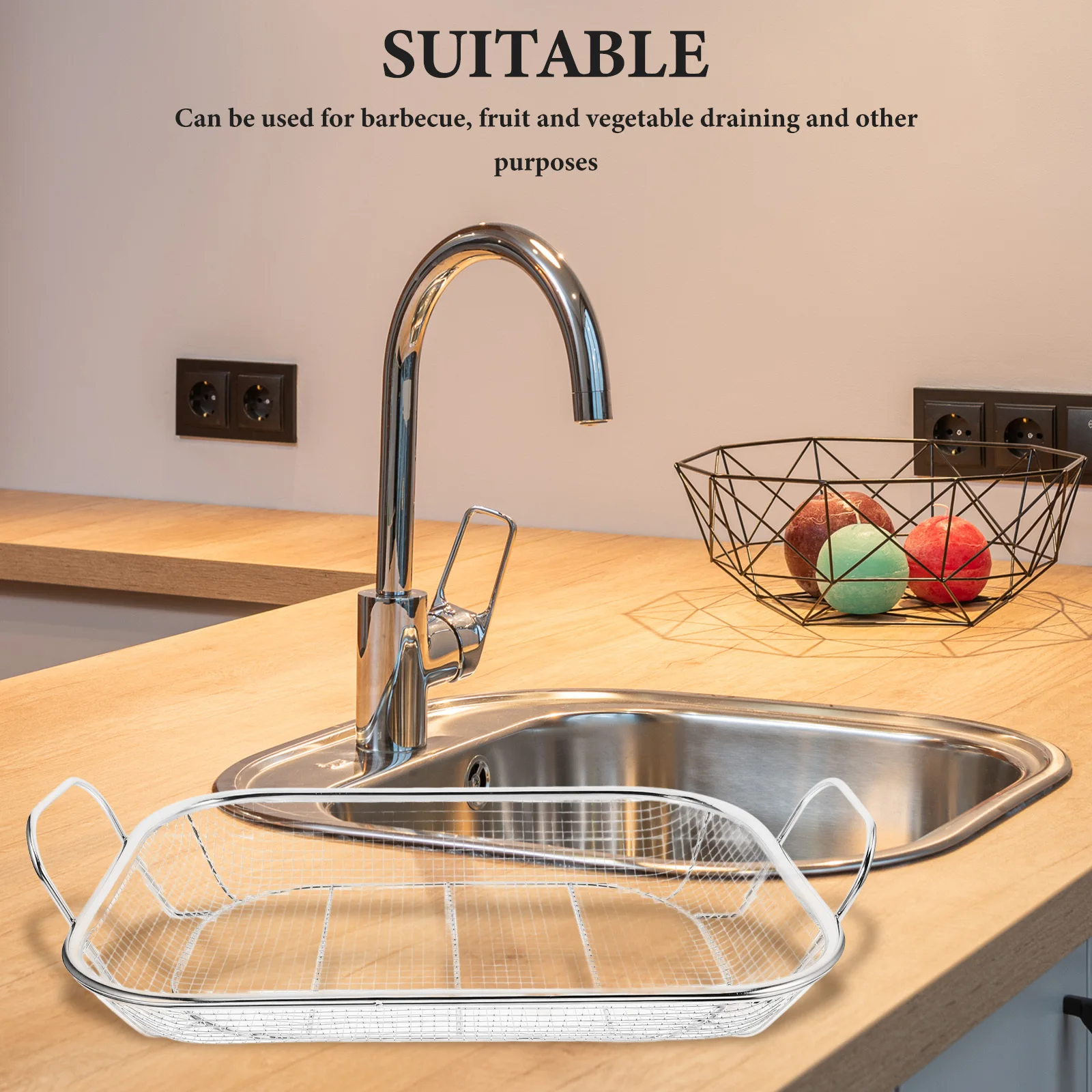 

1 Set Stainless Steel Grill Basket Large Capacity Fine Mesh Oil Draining Design For Chicken Wings Fries Fish Vegetables Bbq