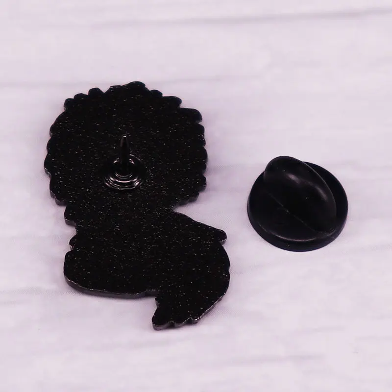 NARUTO Gaara Spilla smaltata Distintivo manga Aggiunta per gli amanti degli anime