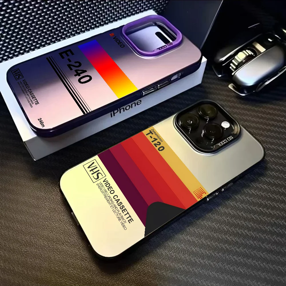 Einfache vhs video band muster Telefon Fall Für iPhone 16 15 14 13 12 11 Pro Max Schwarz Lila Matte Laser metallic Aurora Funda