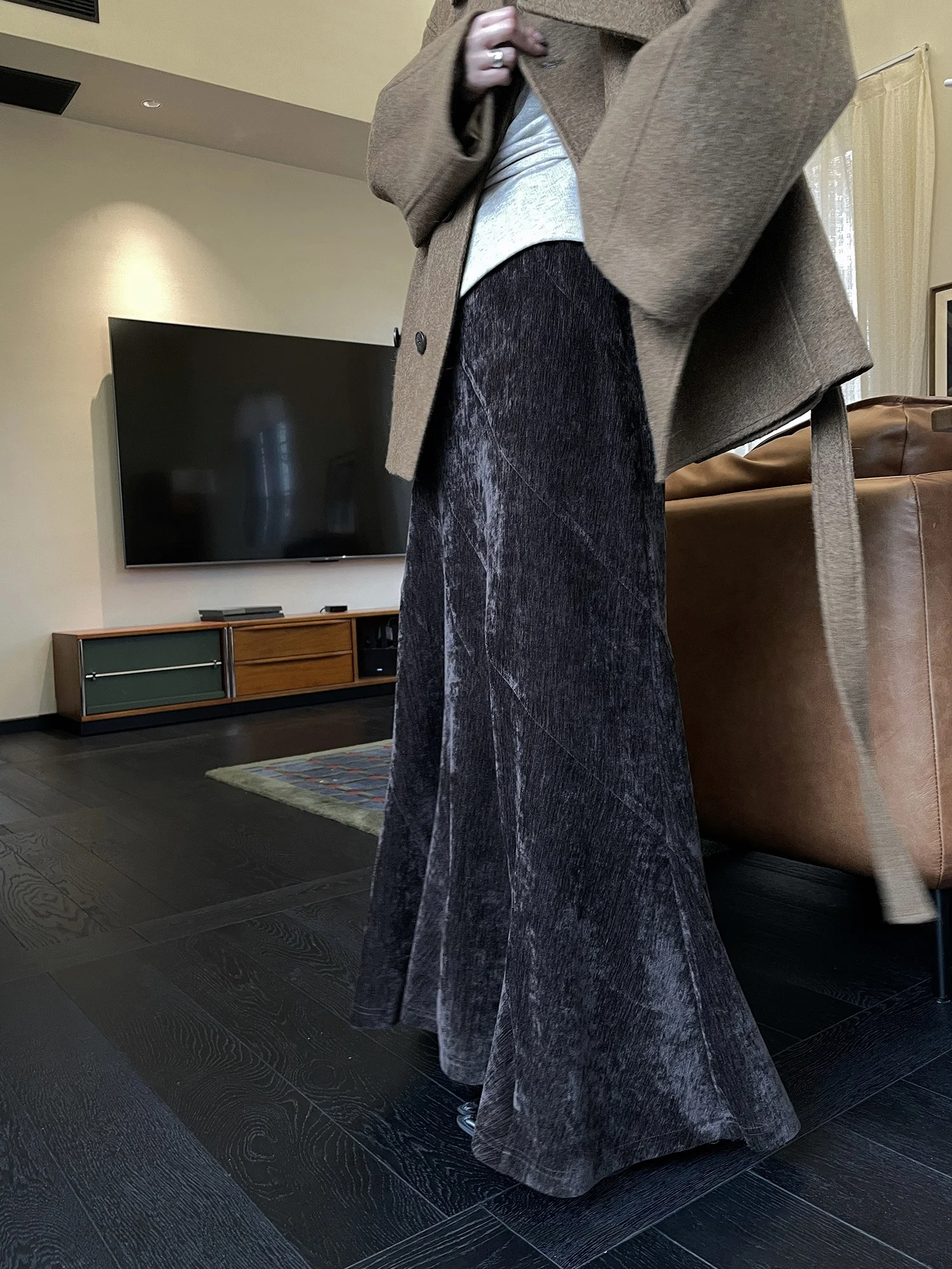 

Cé Brown Textured Design adow f Step Ripple Fi Tail Skirt A-Line High Waist Polyester Blend Winter 2025 Women's Skirt