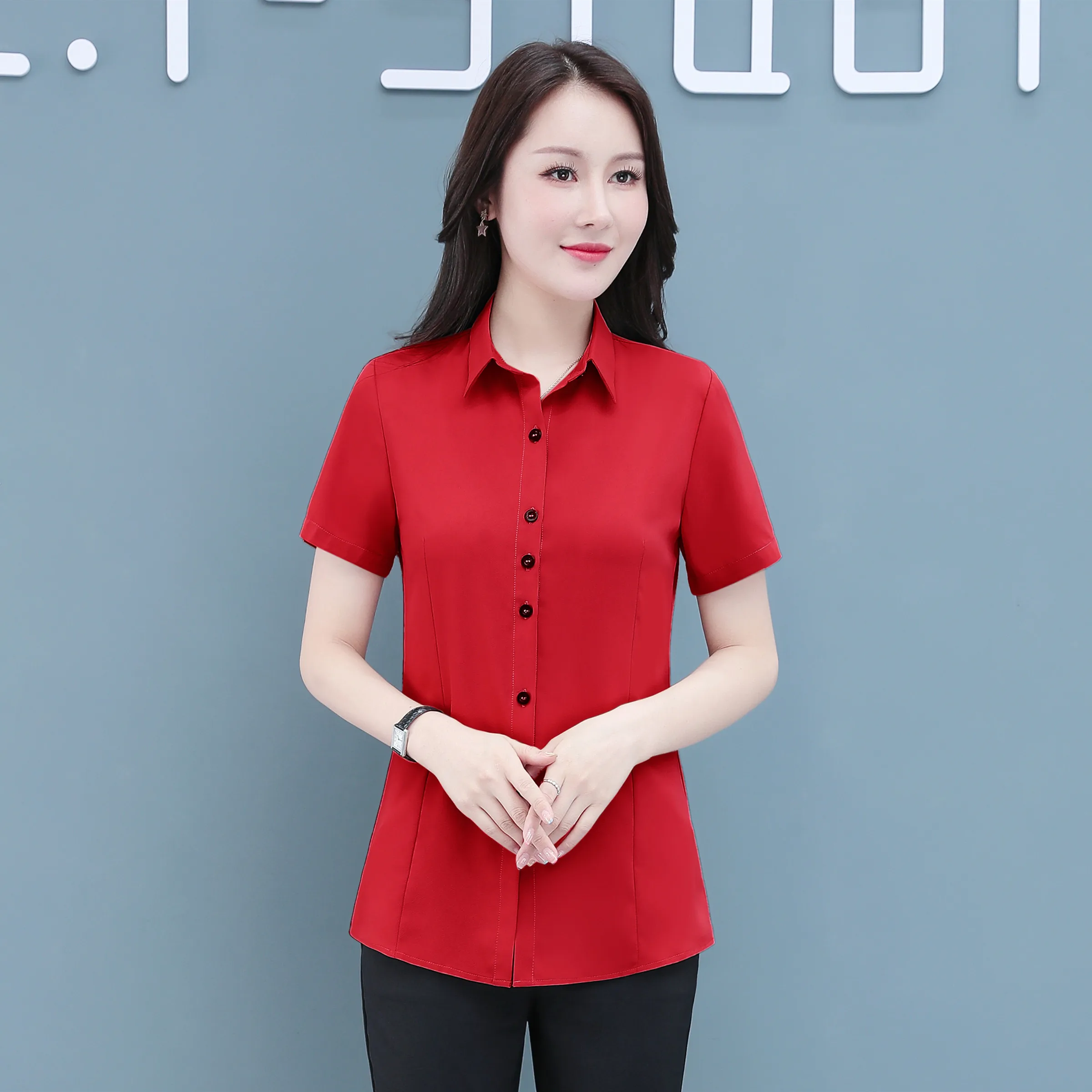 New Fashionable Lapel Casual Loose Short Sleeved Shirt For Women'S Summer Commuting Versatile Mom Thin Breathable Top Female