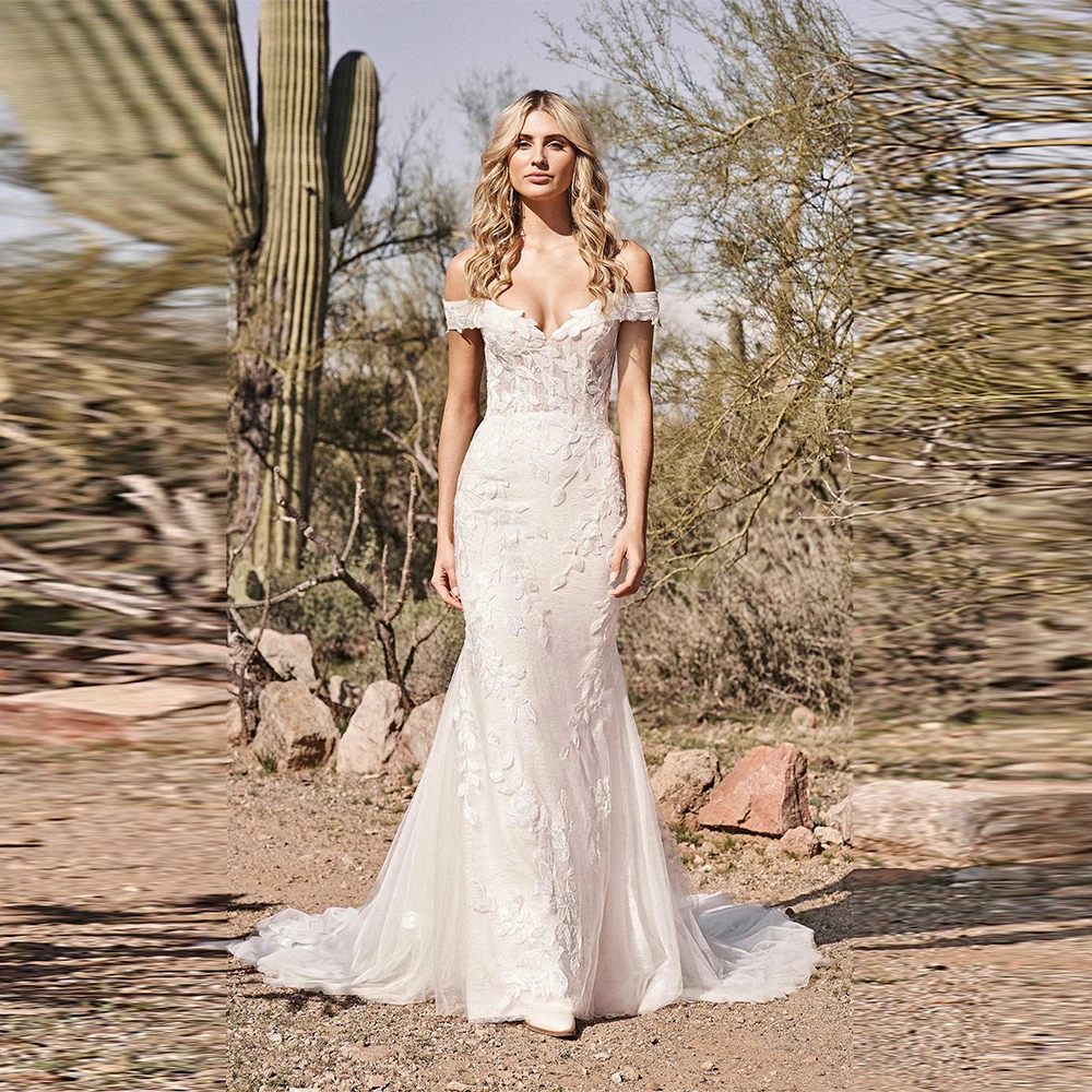 

Customized Boho Wedding Dress Off Shoulder Lace Appliques Long Bridal Gown Sweep Train Beach vestidos De Novia 2025
