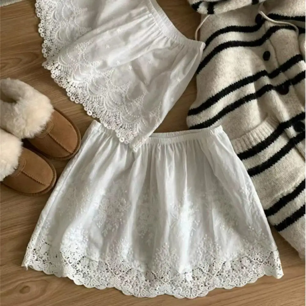 Breathable Skirt Extender Shirt Extender Polyester Spandex Elegant Lace Flower Pattern Shirt Extender for Women for Layering