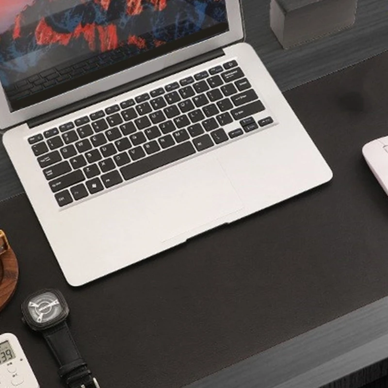 462E Professional PU Leather Workstations Mats Integrated 15W Fast Charging Technology