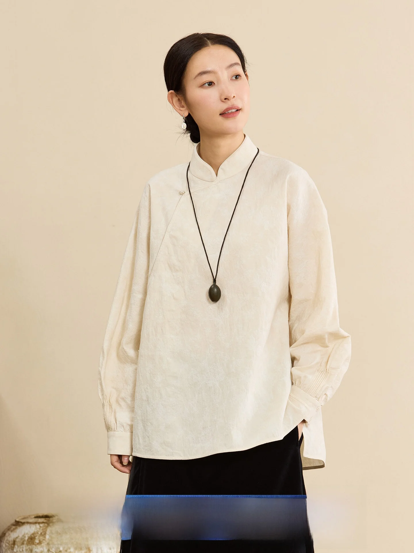 

Оригинальная художественная асимметричная блузка Xueji в стиле дзен из чистого хлопка с воротником-стойкой, удобная, дышащая, женская, модная