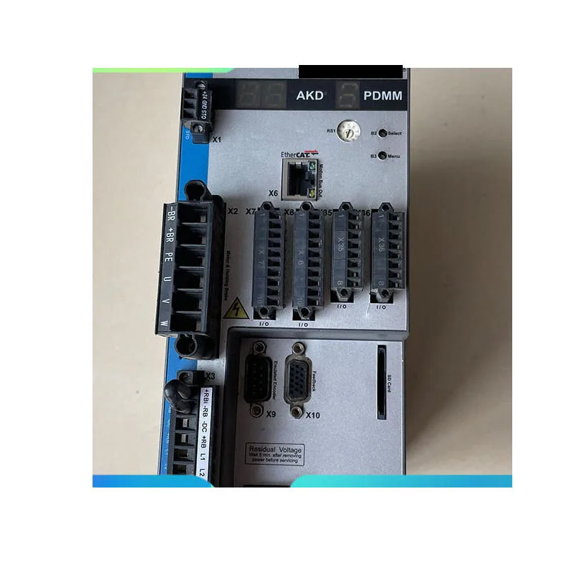 AKD-M01206-MCEC-0000 Servoaccionamiento