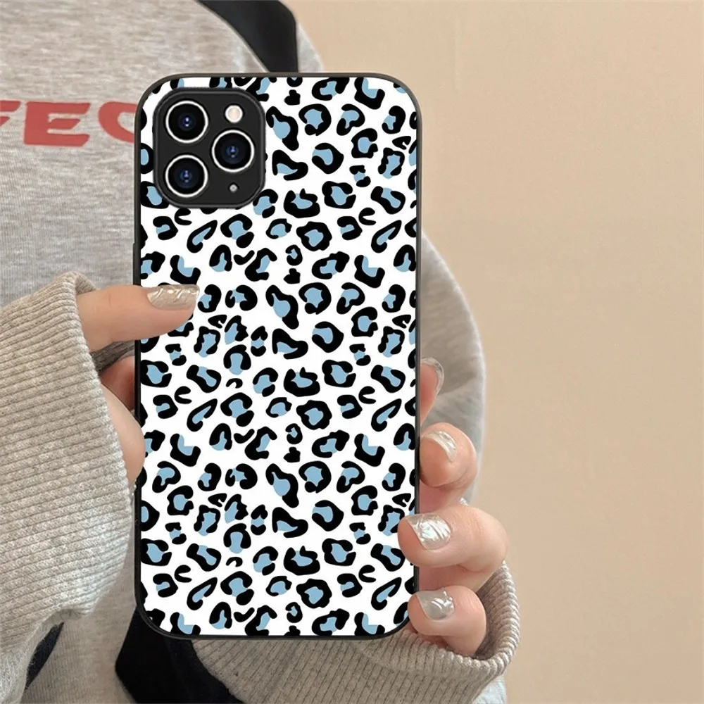 Fascinating Leopard Print Phone Case for IPhone 15 11 12 13 14 Pro Max 7 8 Plus X Xr Xs Max Se2020 12Mini Shockproof Soft Shell