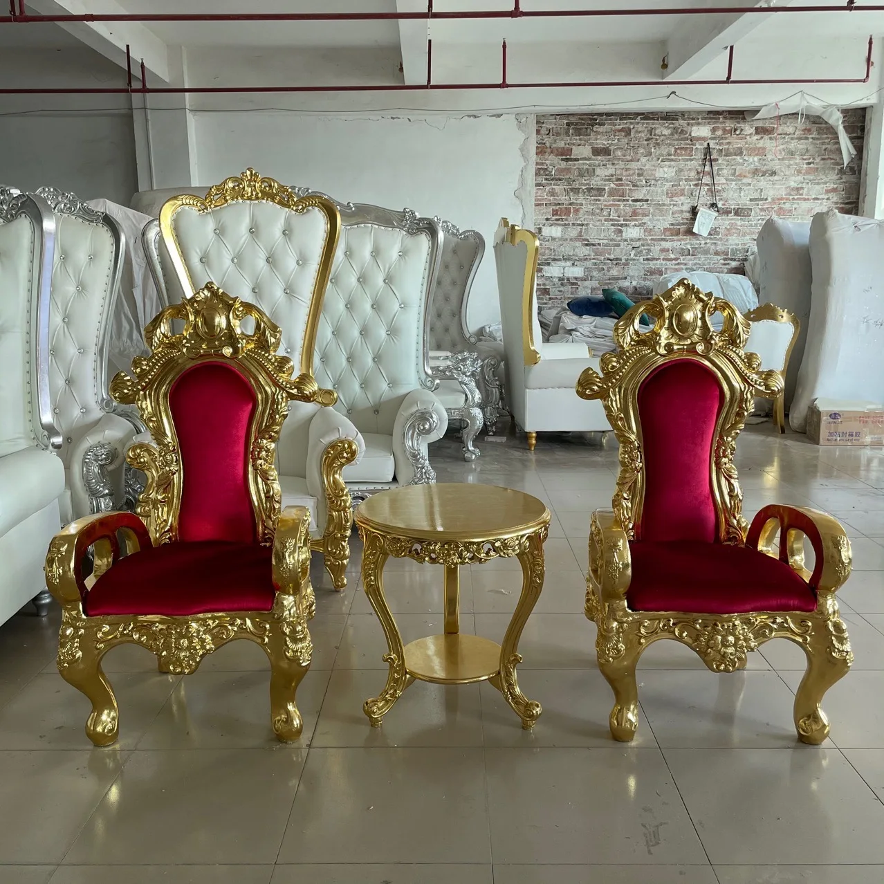 Wholesale velvet Cheap Throne Chair For Wedding