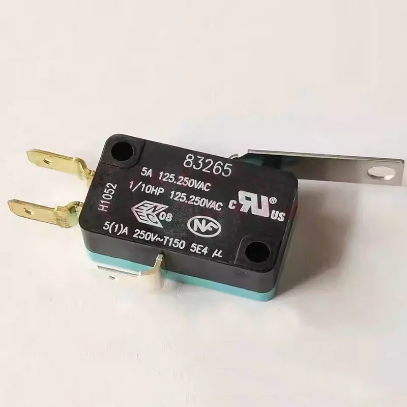 Pneumatic switch 83265 limit position switch. Pin 3 has a straight handle. Length is 25MM. 5A, 125/250V.