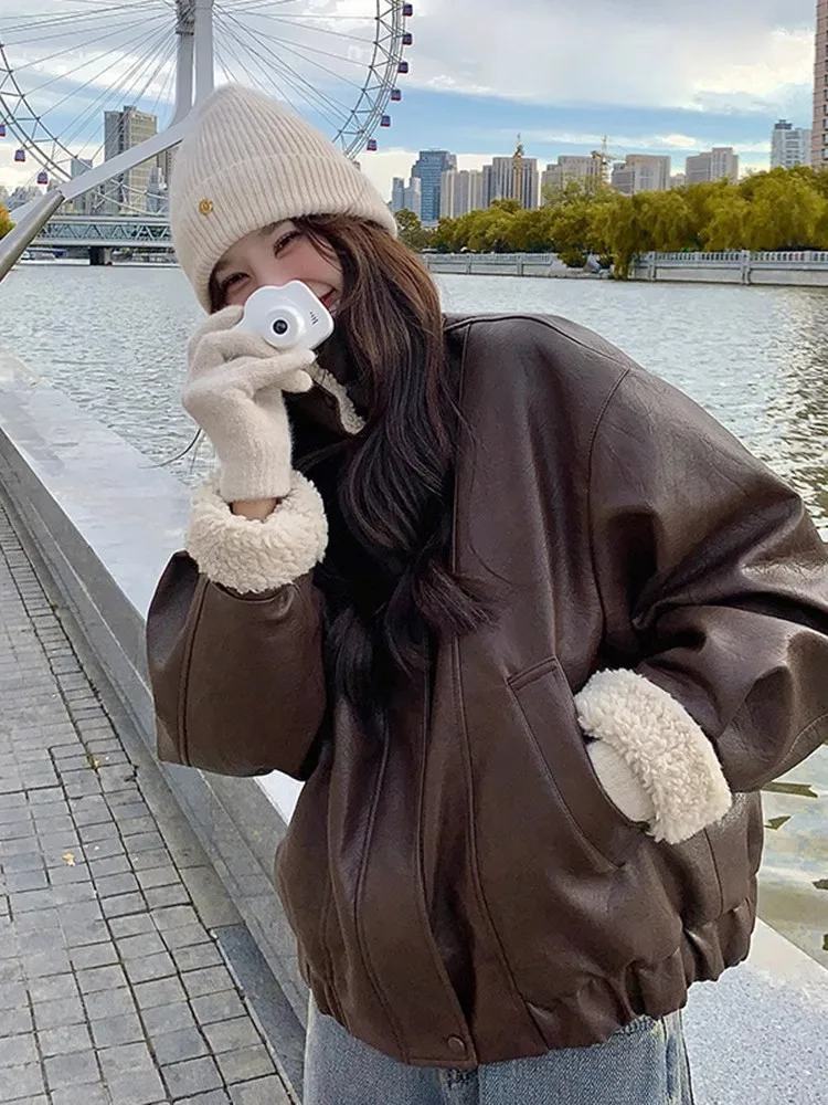 레트로 PU 가죽 재킷, 양털 칼라 여성용 2025년 신상 겨울 루즈핏 모터사이클 가죽 재킷