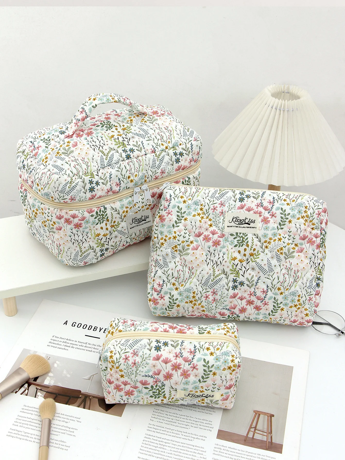 1 borsa per il trucco trapuntata floreale verde, borsa per il trucco carina di grande capacità, borsa per il trucco portatile multifunzionale