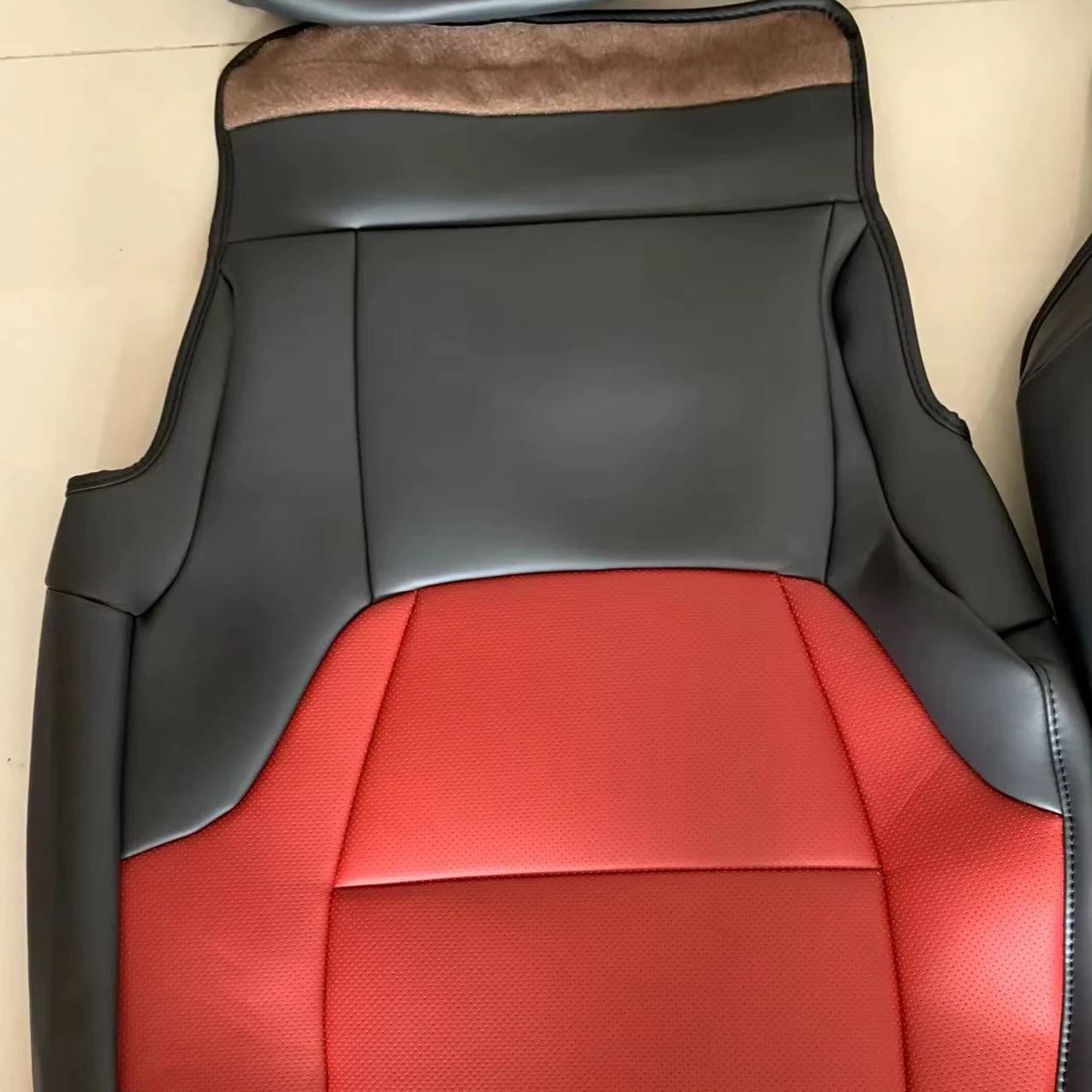 GZYLC Car Interior Auto Accessories Custom Fit Leather Full Set Overlay Seat Covers for 2025 Model LC 300 Covered Seat Cover