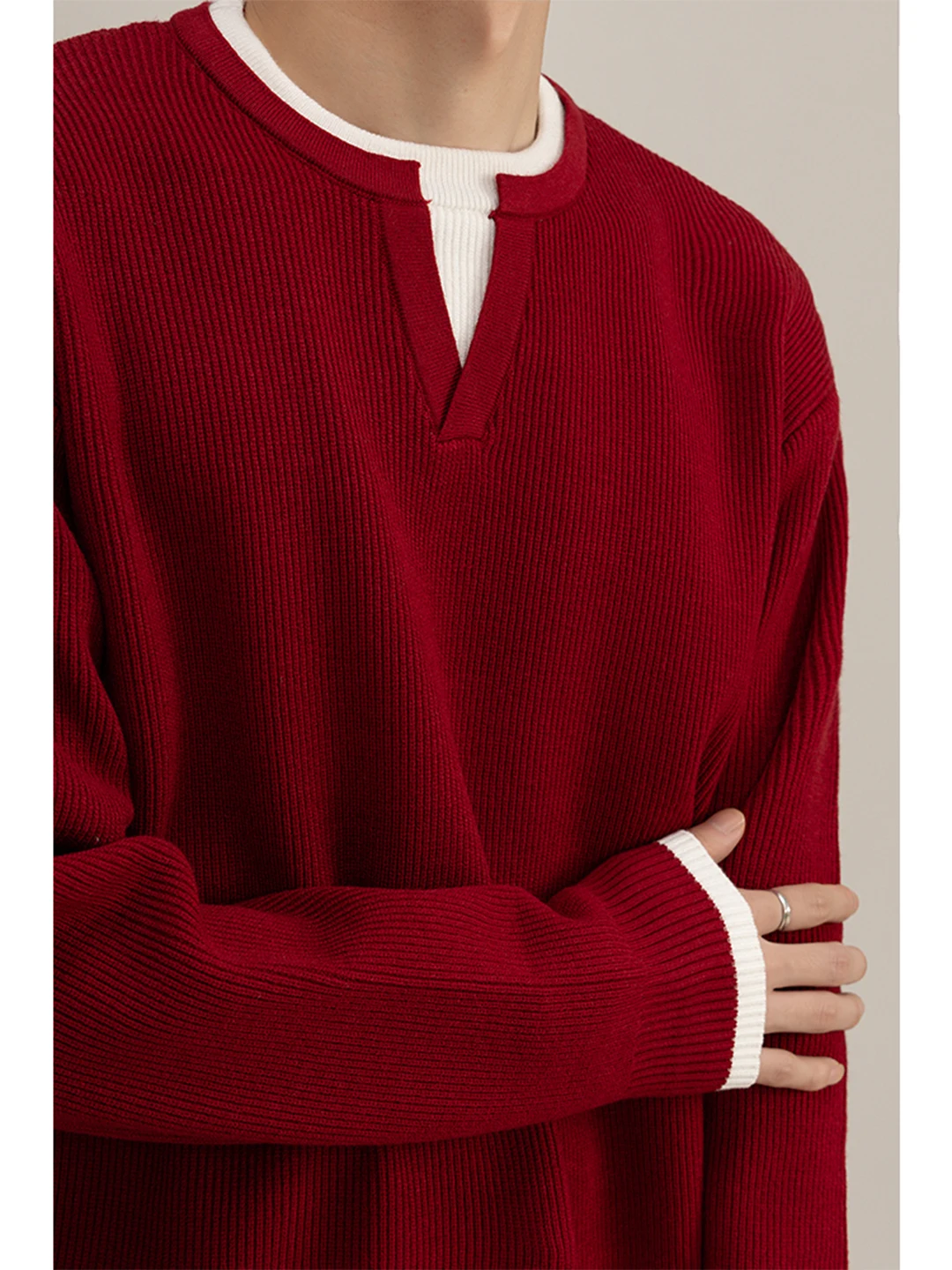 

Теплый красный вязаный свитер с V-образным вырезом, повседневный, универсальный, для города, имитация двухслойности, молодежный стиль, зимняя мода