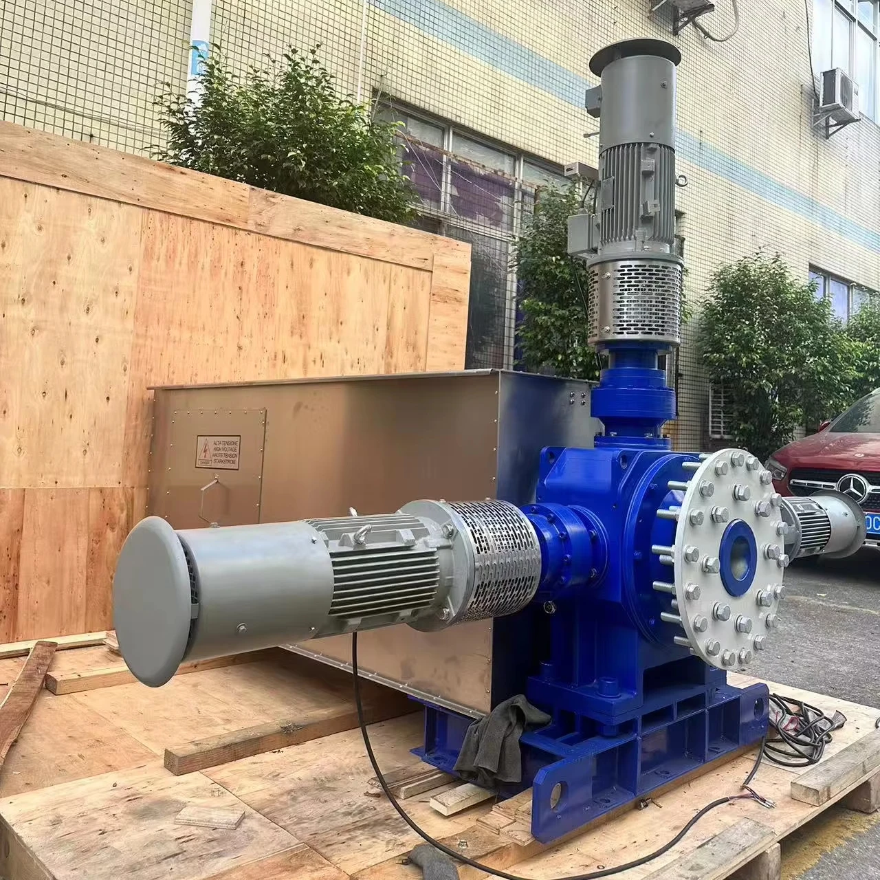 

6KV 10KV Motorized Cable Reel For High Voltage
