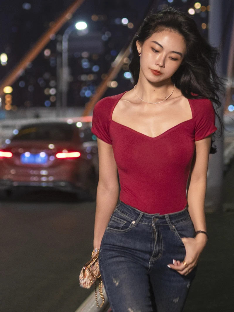 MOONA 純綿半袖Tシャツ レディース 夏 ブラック スリムフィット Vネック 可愛いスタイル 薄手 インス トップス おしゃれ レトロデザイン