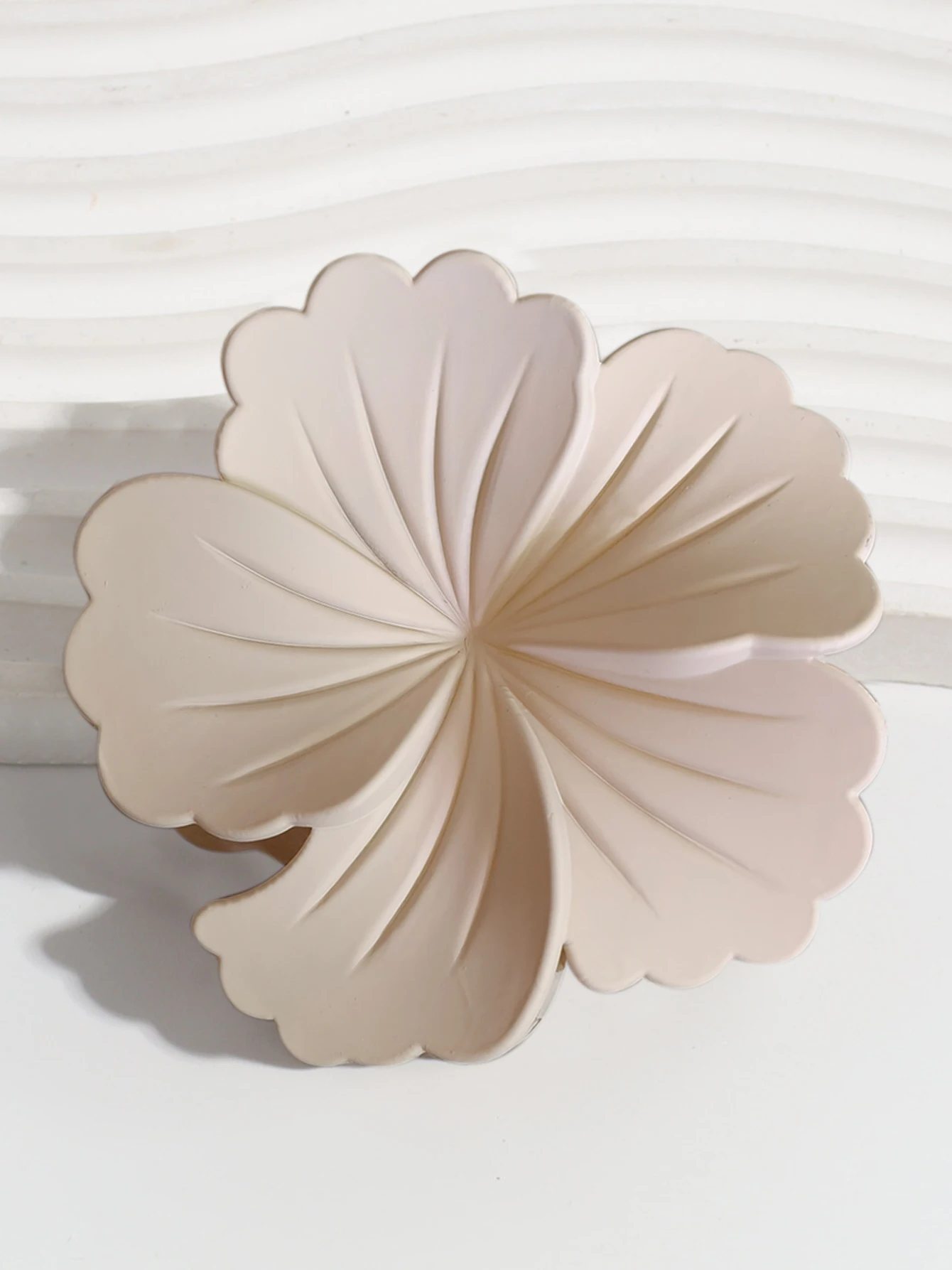 4 Uds. Clip de garra de Color puro con flor de Color café para mujer, nuevos accesorios simples para el cabello para Updo y peluquería diarios