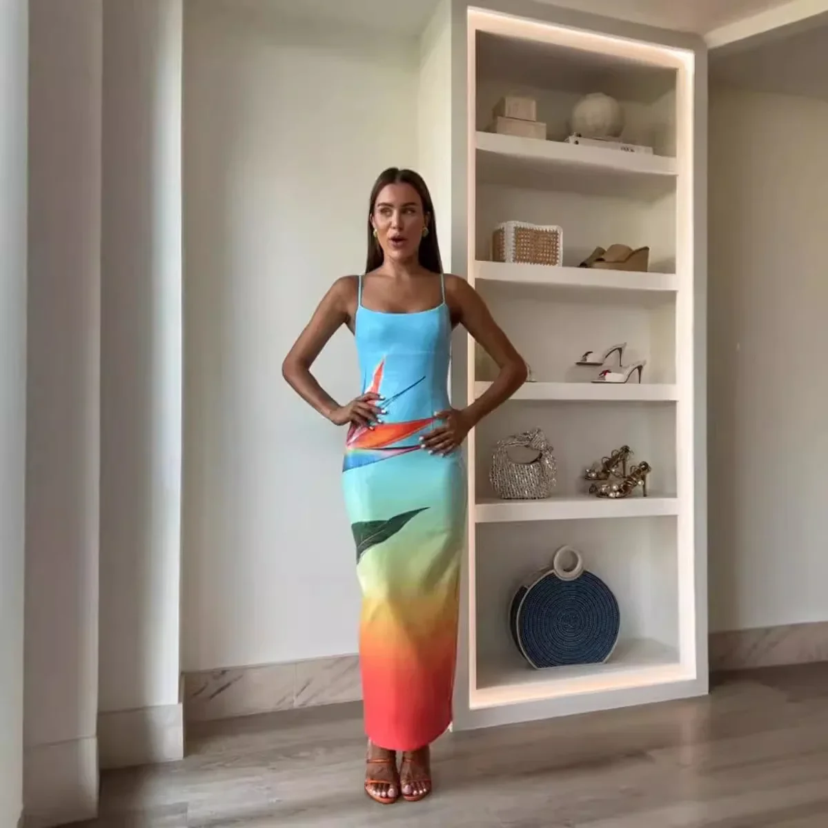 INS-Robe fendue de soirée décontractée, printemps et automne, couleur unie, tempérament, mode décontractée, bretelles, imprimé à paillettes, nouveau, 2024