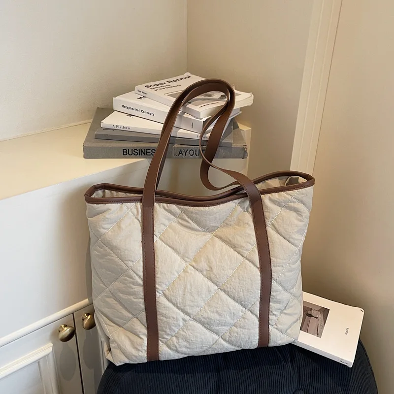 

Новая стеганая сумка на плечо большой емкости для женщин, повседневная офисная сумка с ручкой, универсальные текстурные сумки для путешествий