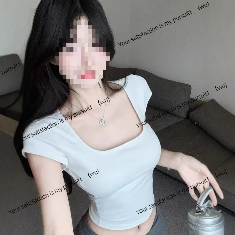 Kaos wanita lengan pendek model leher kotak, gaya Korea, seksi, dengan detail renda, potongan ramping, cocok untuk musim panas.