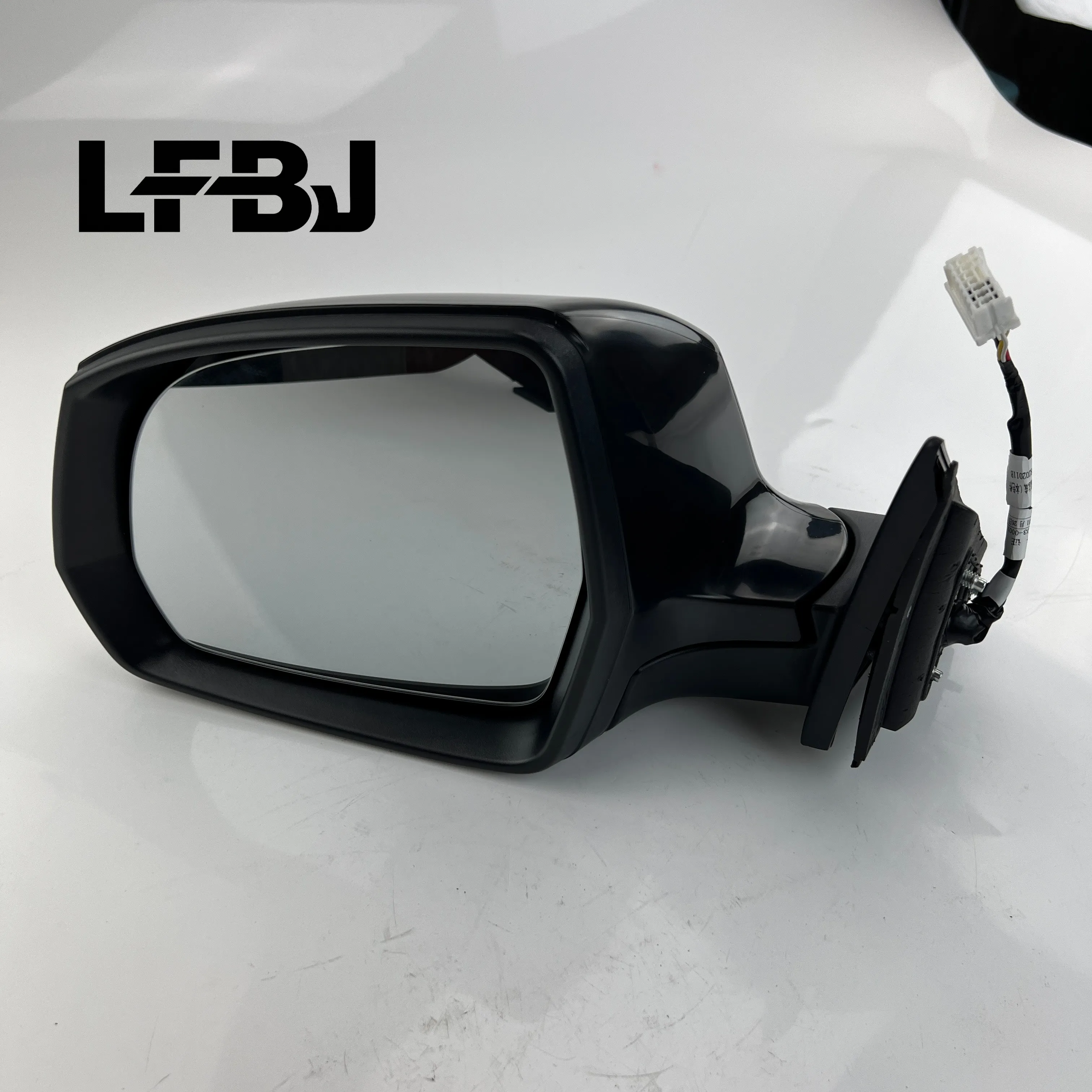 3. Left Outer Door Wing Mirror 5 Wires Side Rearview Mirror Assembly SX5‑8202011B For Dongfeng Forthing SX5 T5 Auto Spare Parts