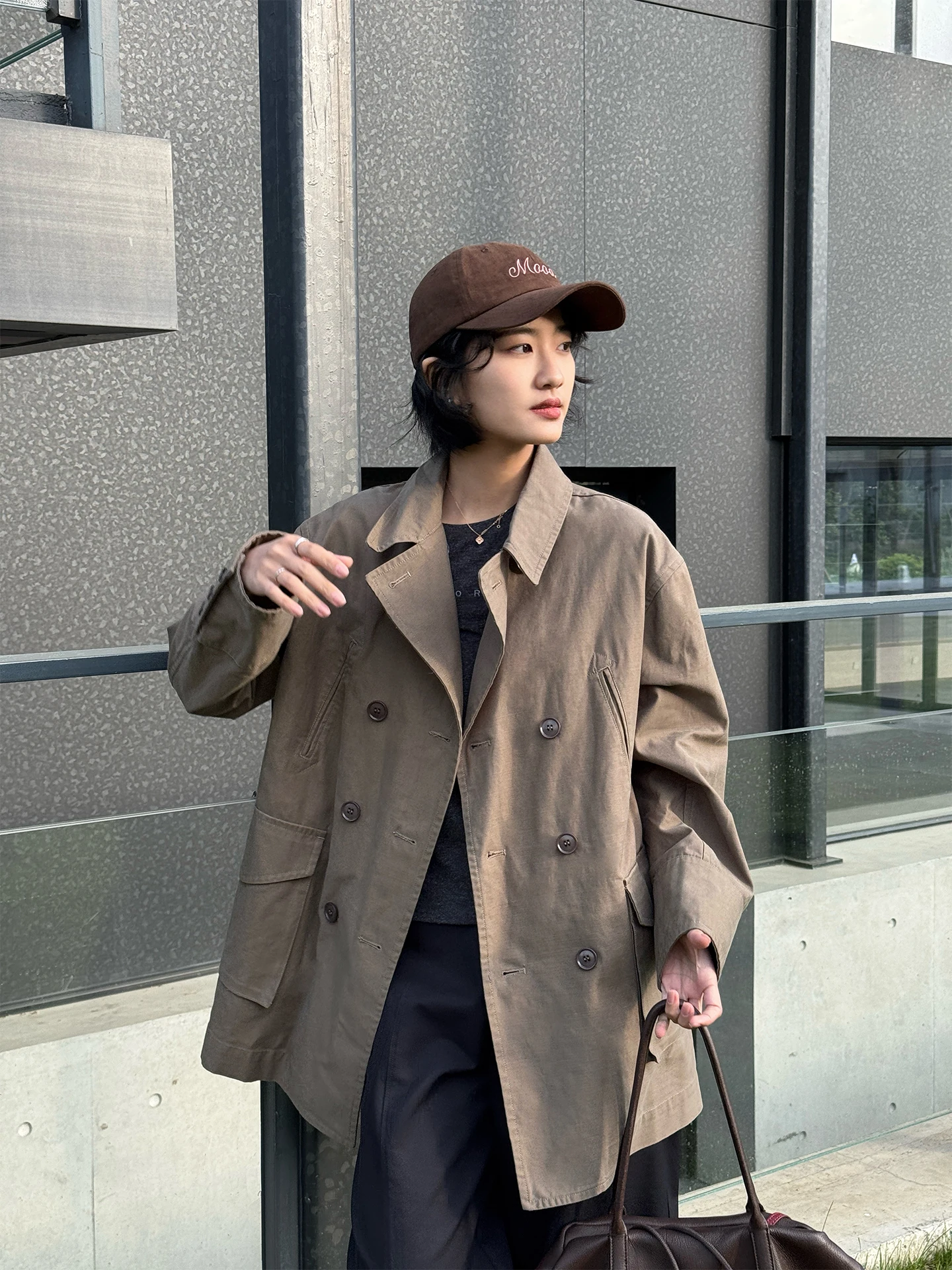 

Женская куртка из чистого хлопка цвета хаки с отложным воротником и двубортной застежкой, весна 2026, новинка, повседневная элегантная верхняя одежда