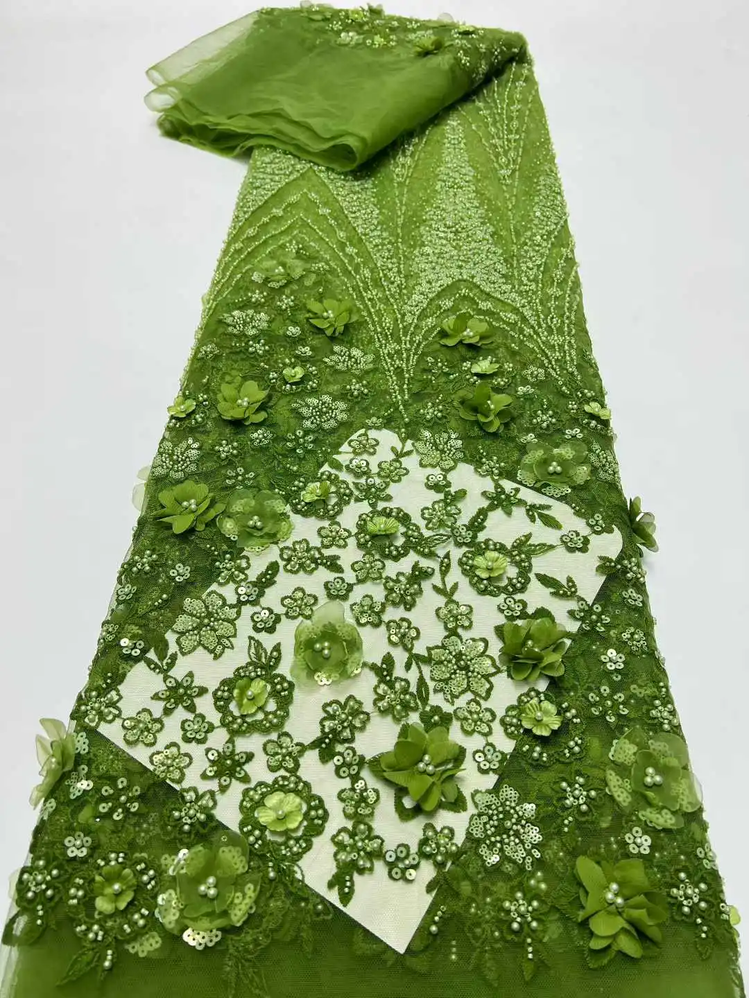 

2026 African 3D Flower Beaded Fabric, Sequins Embroidery, French Tulle, Mesh Lace Fabric for Wedding, Luxury Fashion,5 Yards