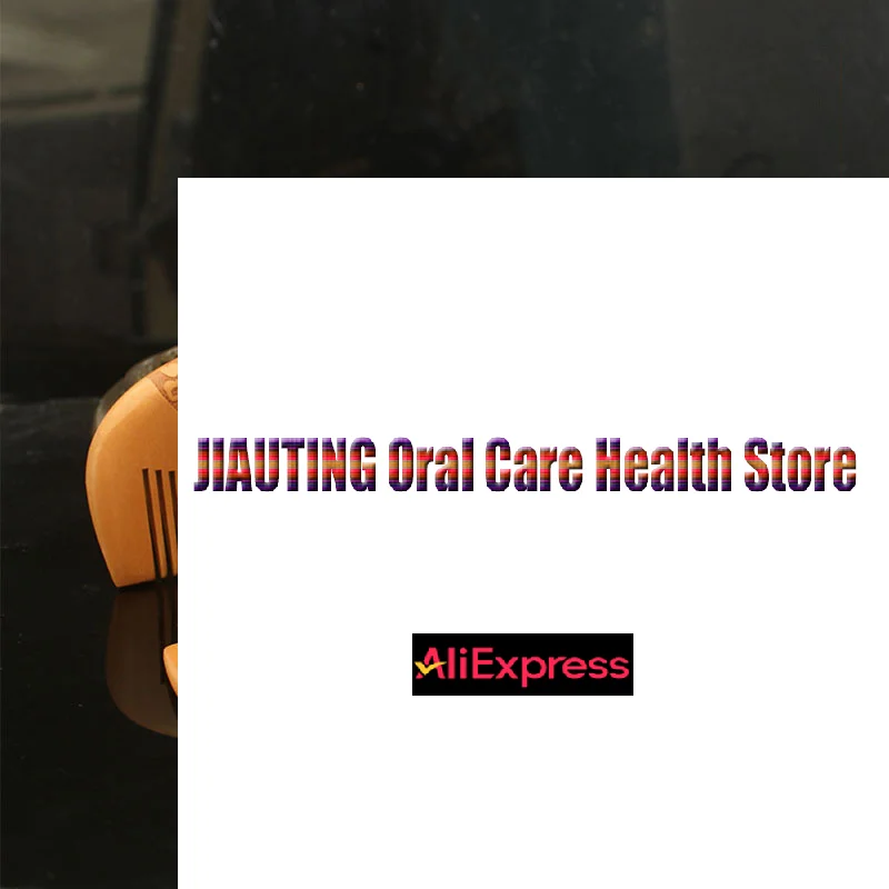 

Portable Detangling Natural Peach Wood Comb With Tassels Anti-Static Wide Tooth Combs Head Massage Hair Care Comb Accessories