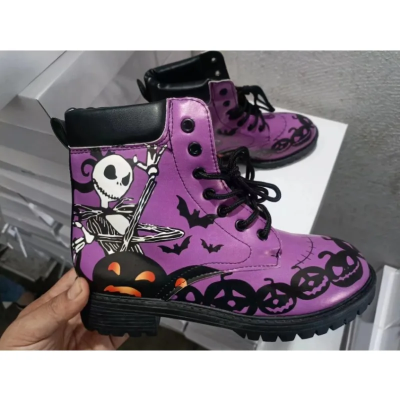 2024 Female Cool Motorcycle Low Heel Fashion Skull Boots Women\'s Lace Up Boots Autumn Winter Short Barrel Boots Europe America